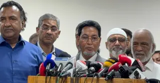 সংবিধান নতুন করে লিখব না, সংশোধনের জন্য সবাই বসব: চিফ হুইপ